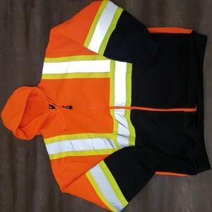 SAFETY COLD WEATHER HOODIE NEW SIZE LARGE.